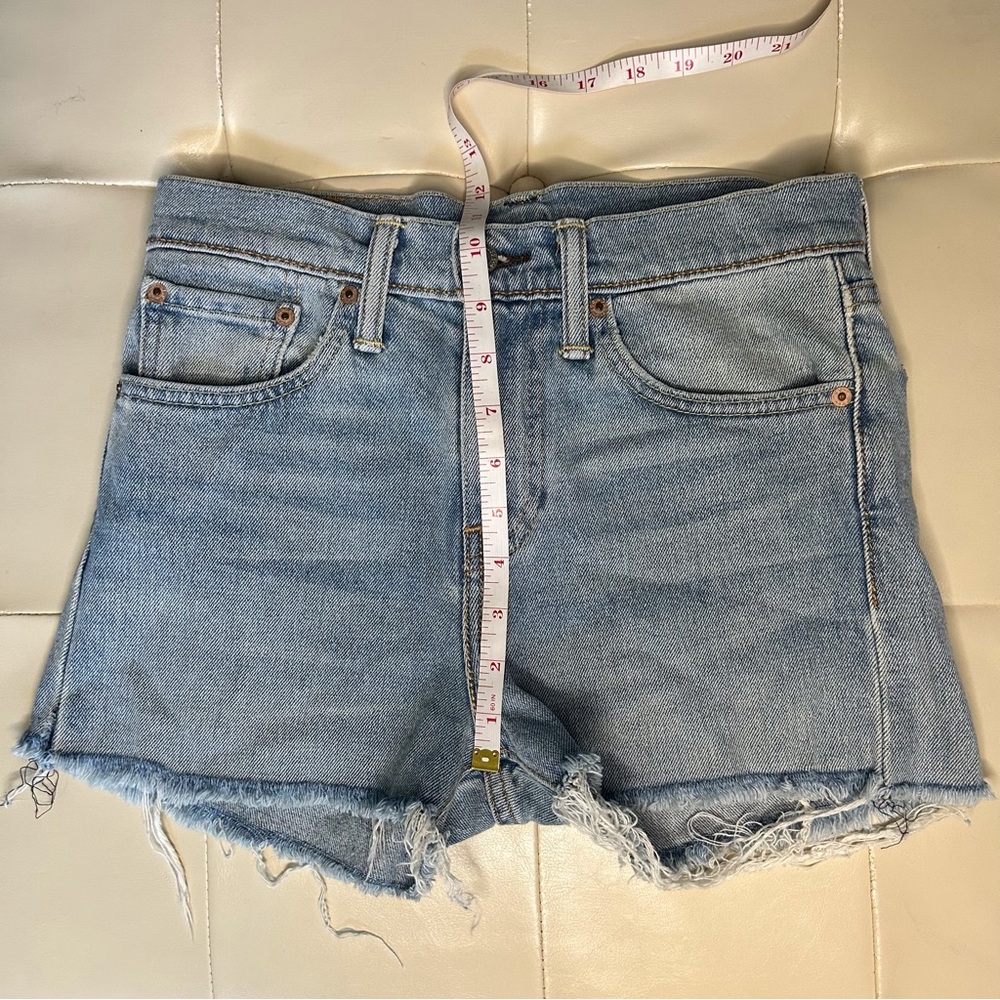 Levi's 501 cut off short shorts - Picture 7 of 7